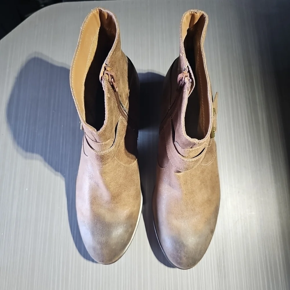 A2 by AEROSOLES My Way Biker Boots Women’s Size 8.5 M NEW Without‎ Tags/Box